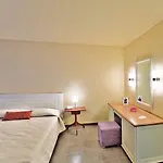 梅吉斯提酒店 酒店