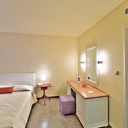 Megisti Hotel Ξενοδοχείο