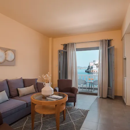 Ξενοδοχείο Megisti Hotel 4*