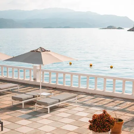Megisti Hotel Szálloda Mejíszti